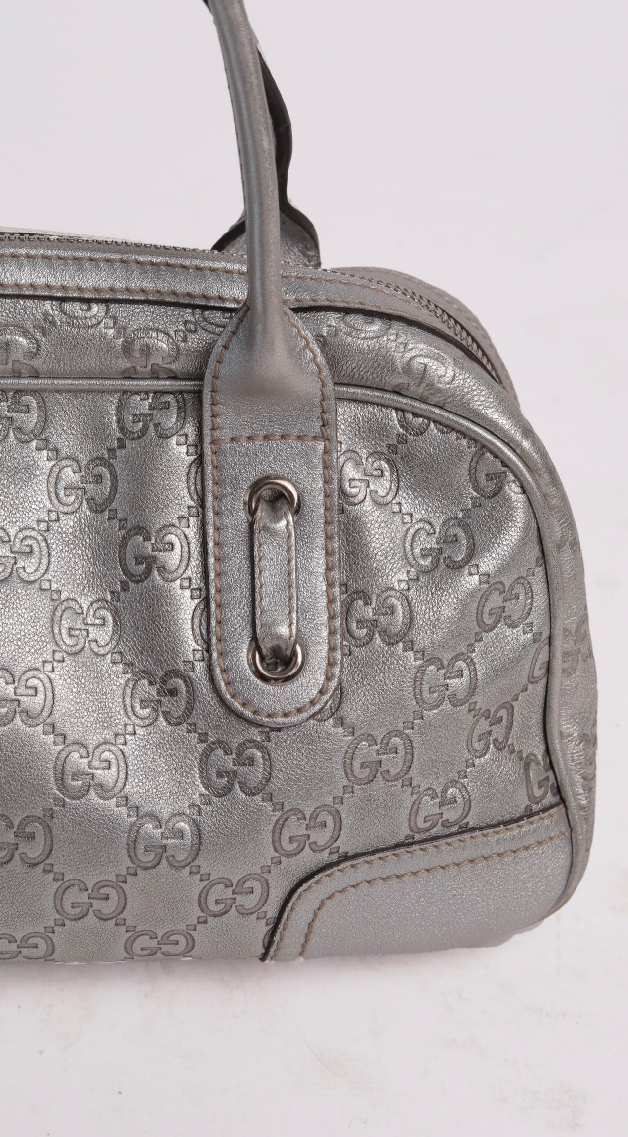 GUCCI Silver Guccissima Leather Princy Medium Boston Bag