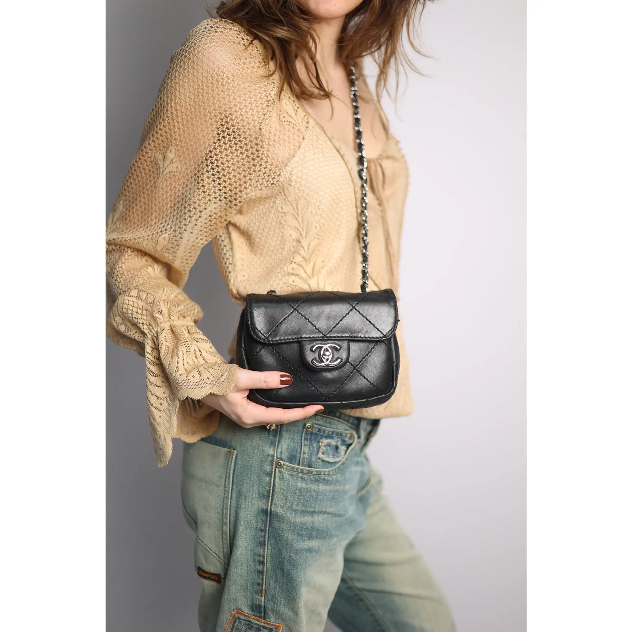Chanel mini 2025 cross bag
