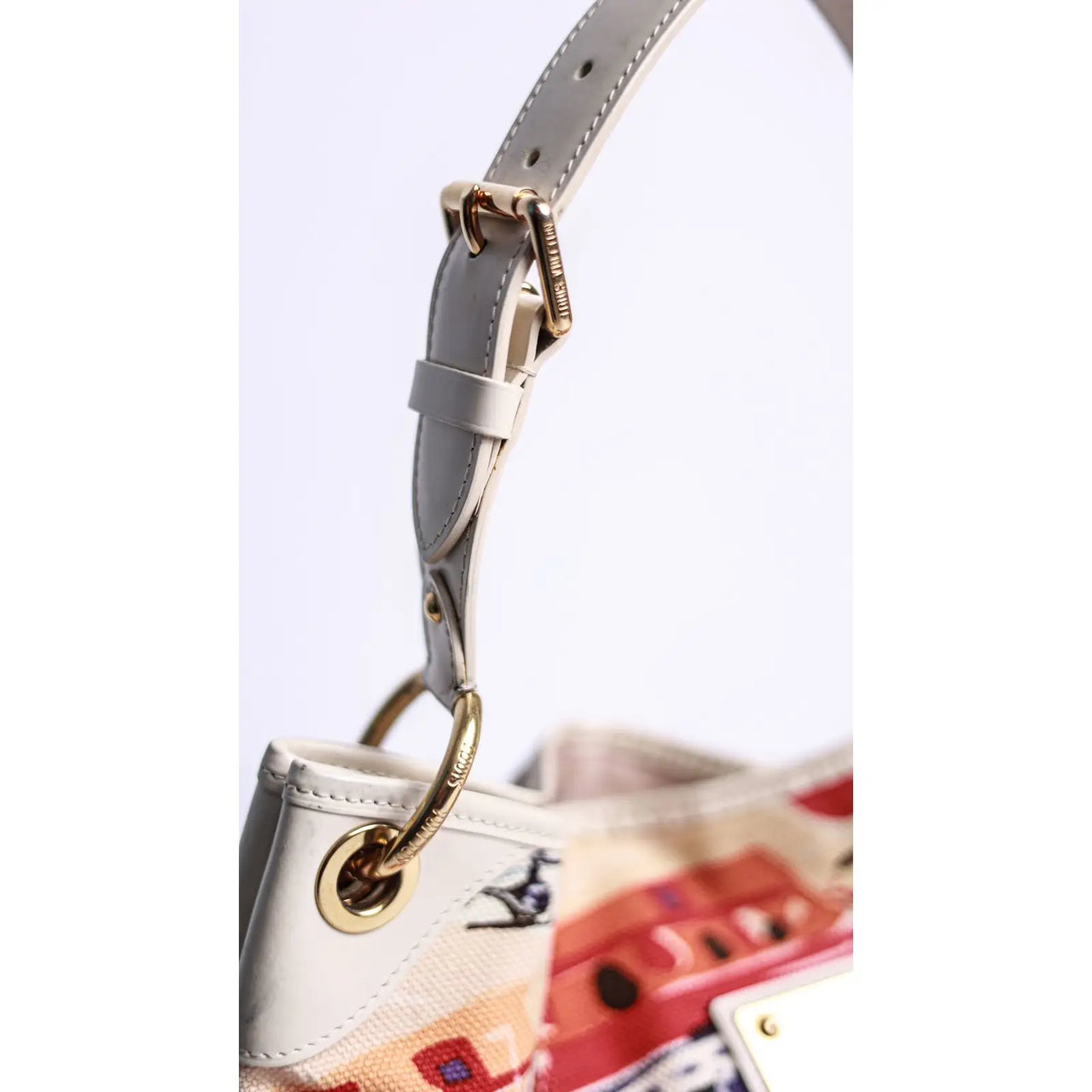 Galliera patent leather handbag Louis Vuitton White in Patent