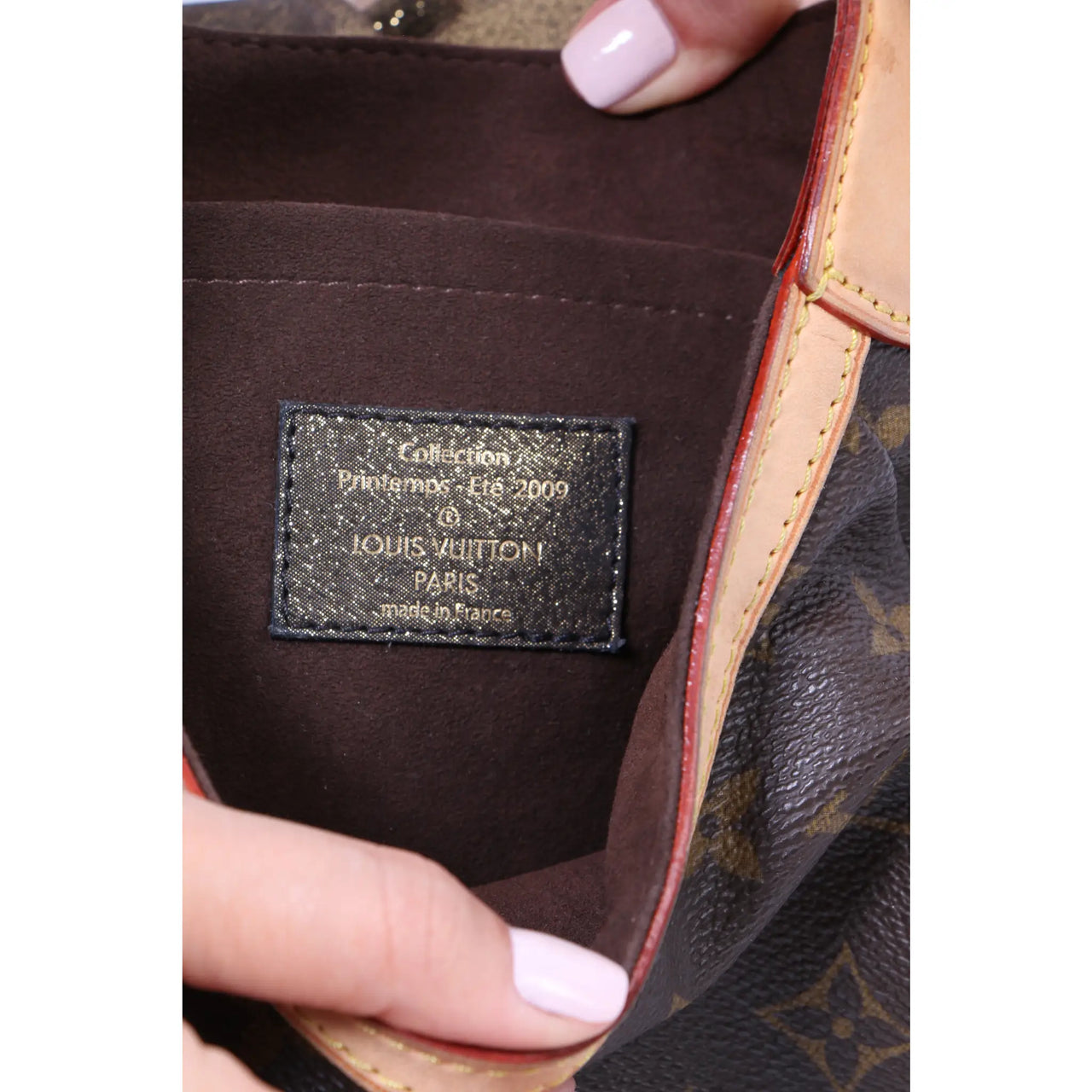 Louis Vuitton Spring/Summer 2009 Kalahari PM Monogram Bag