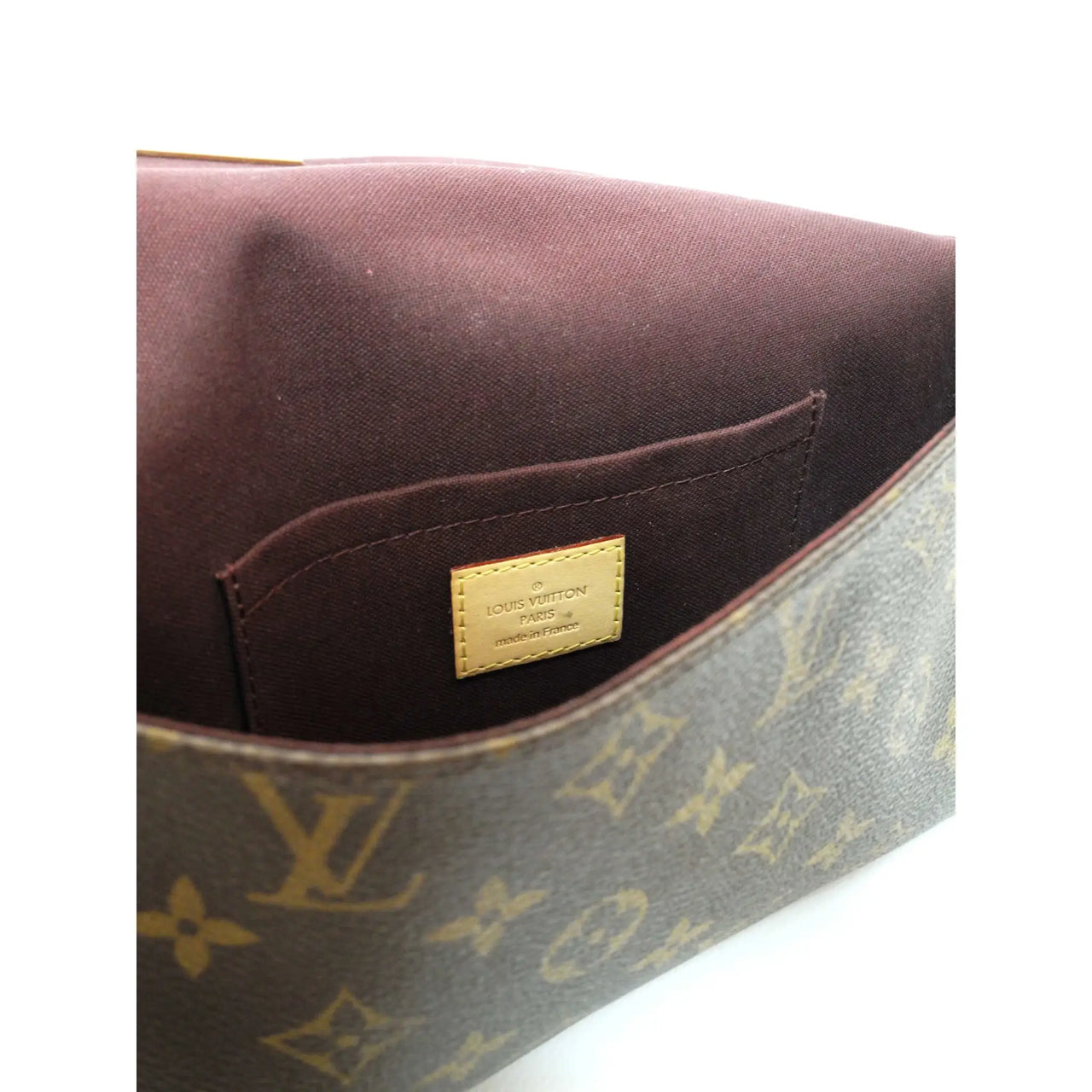 Louis Vuitton Favorite PM Shoulder Bag - Farfetch