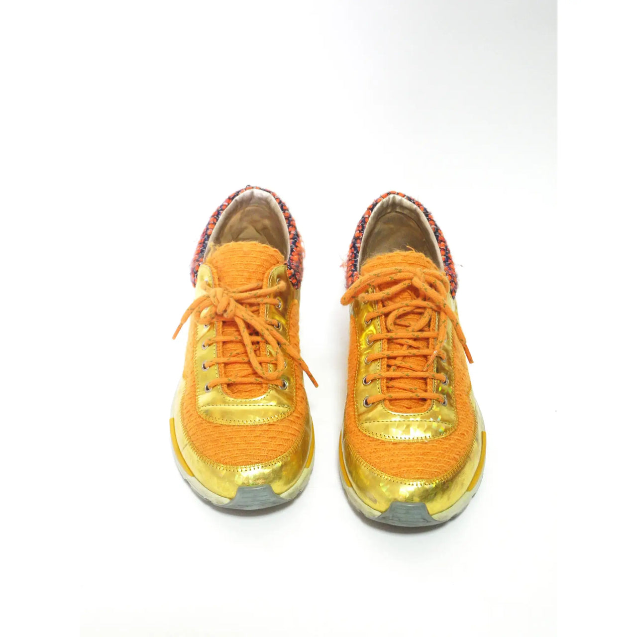 Sneakers Chanel Orange Comptoir Vintage